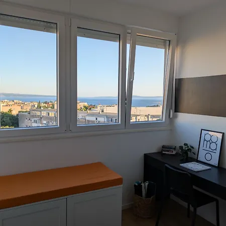 Apartamento Sixty7 Split