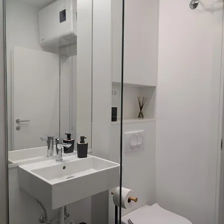 Sixty7 Apartman *